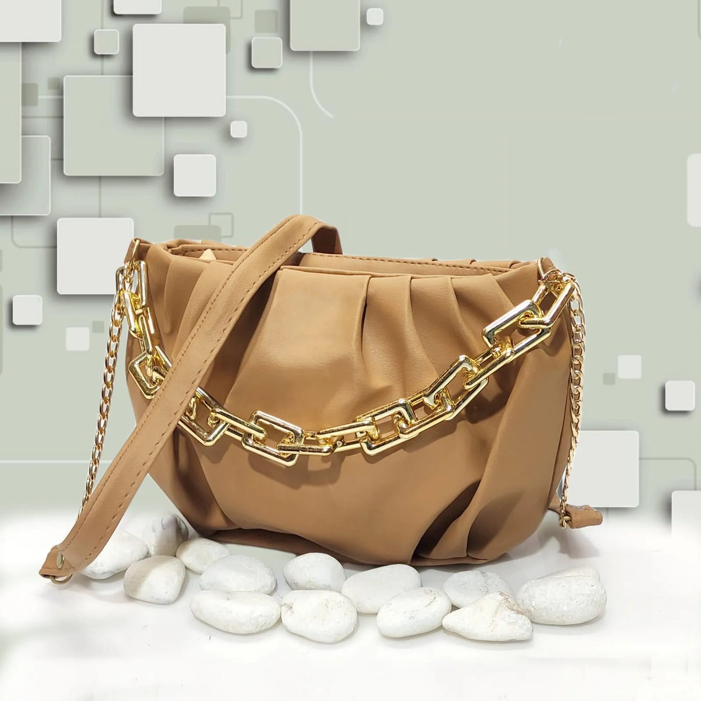 Stylish Women's Handbag with Golden Chain & Long Strap – Trendy Travel Tote